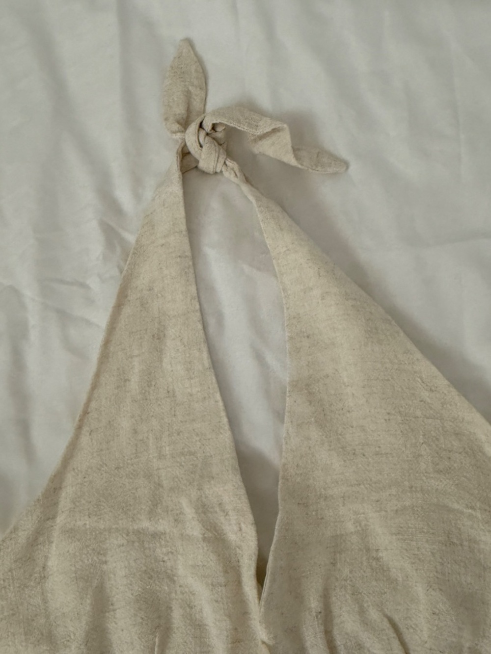 stradivarius linen blend halter top size medium details: -great condition - - Picture 3 of 7